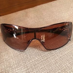 Rose Oakley sunglasses